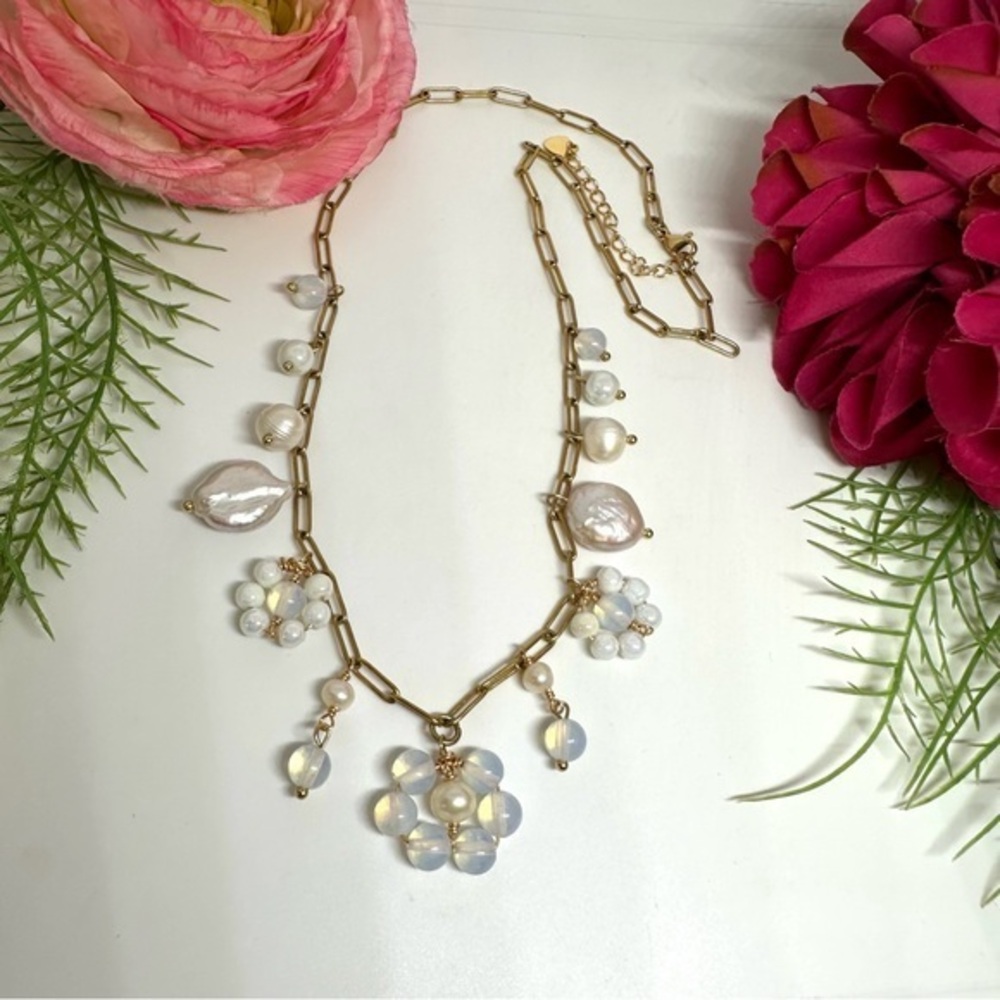 NEW⚜️Opalite & Freshwater Pearl Flower Charm Necklace